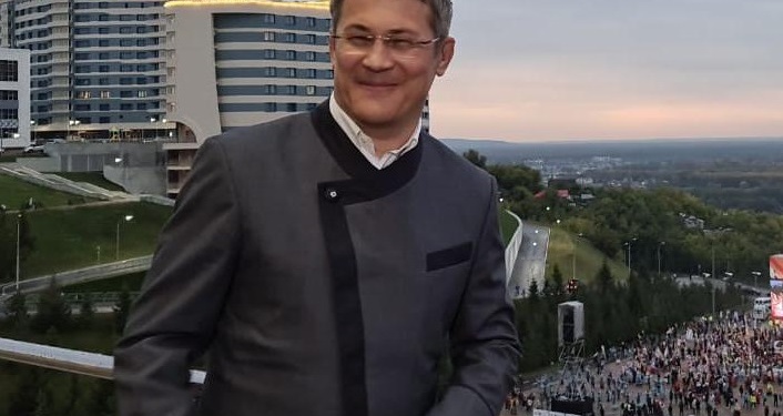 Башкирских чиновников переодели в национальную «спецодежду»