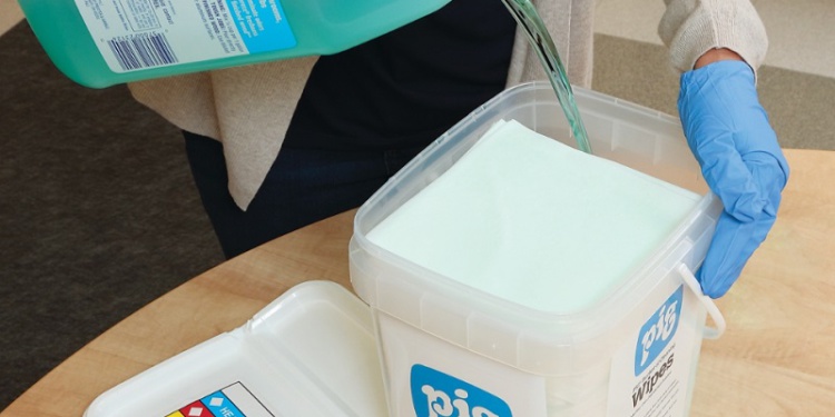 Ведро дезинфицирующих салфеток: просто добавь раствор!