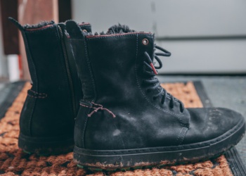 Защитный спрей-дезодорант для ног c противогрибковым эффектом