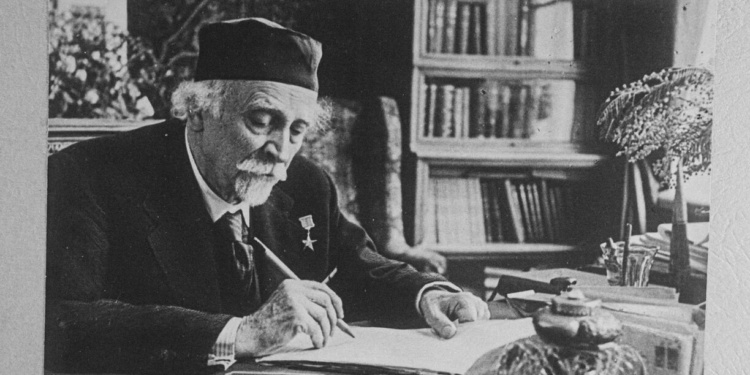 Академик Николай Зелинский