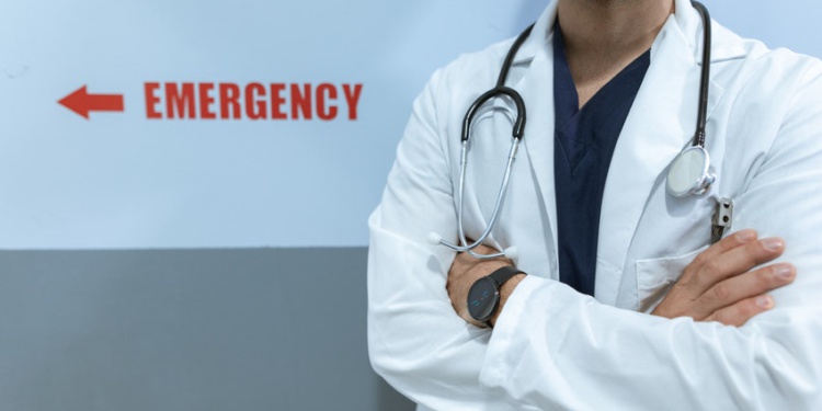 Канадские власти предупреждают о поддельных масках N95