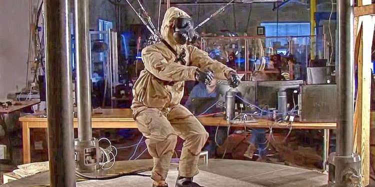 Роботы — на службе охраны труда!