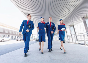 Авиакомпания Россия Бортпроводники Стюардессы Экипаж