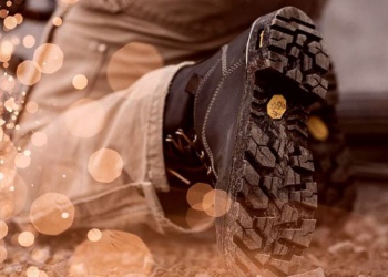 Технологии и конструкции защитной обуви