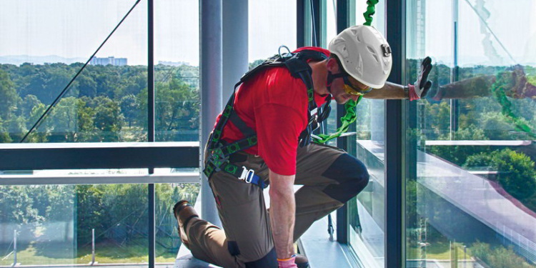 Никаких больше самоделок! Honeywell комментирует новые правила работы на высоте