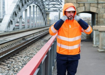 Влагозащитная сигнальная одежда «Техноавиа»