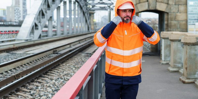 Влагозащитная сигнальная одежда «Техноавиа»