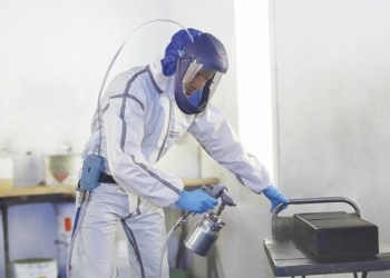 Дыхательный аппарат с непрерывной подачей сжатого воздуха Honeywell Airvisor – снова в России