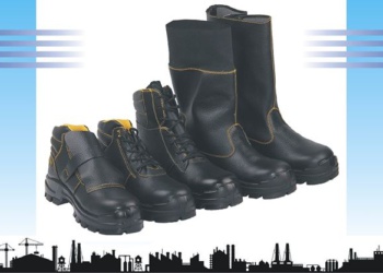 «Парижская коммуна» представит новую модель обуви на БиОТ