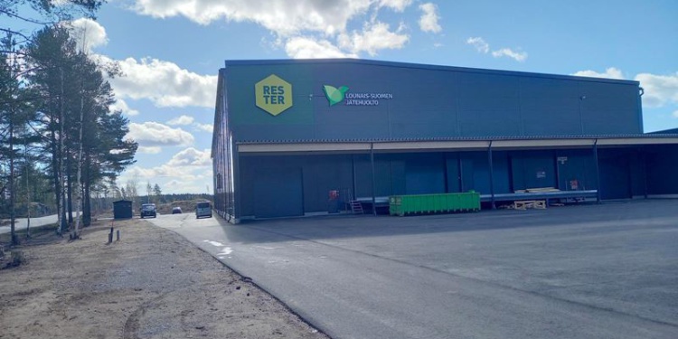 Пока в Глазго говорят, в Паймио работают