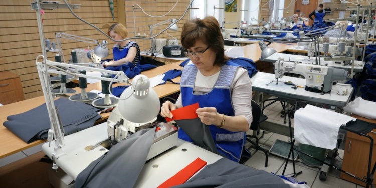 В Башкортостане появится центр компетенций по выпуску спецодежды