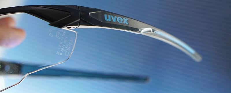 В игру вступают очки uvex саксид