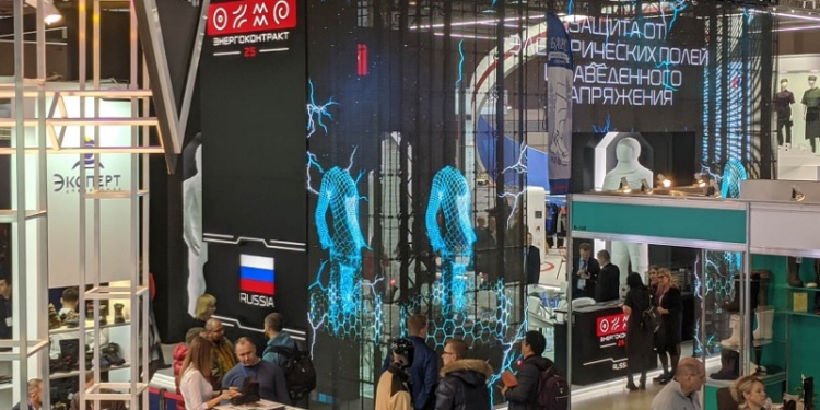 «Энергоконтракт» покажет на БИОТ-2022 костюм для металлургов и импортозамещающую привязь для высотников