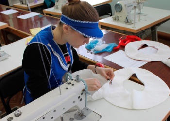 Российские фабрики примут на работу швей из Узбекистана