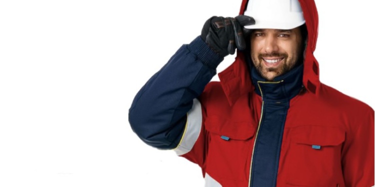 Разработчиком новой формы питерских дворников оказалась «Техноавиа»