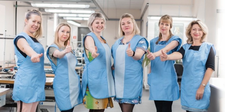 Гендиректор «Исток-Прома» предлагает заменить швей роботами