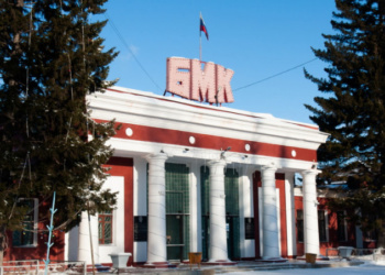 Барнаульский меланжевый комбинат в 3,5 раза увеличит выпуск тканей для спецодежды