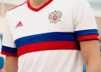 Российские футболисты больше не будут выступать в форме Adidas