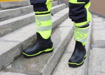 Сигнальная обувь в России и мире