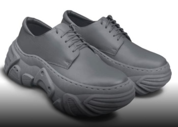 Российский стартап создал кроссовки с вентиляцией, подогревом и массажем