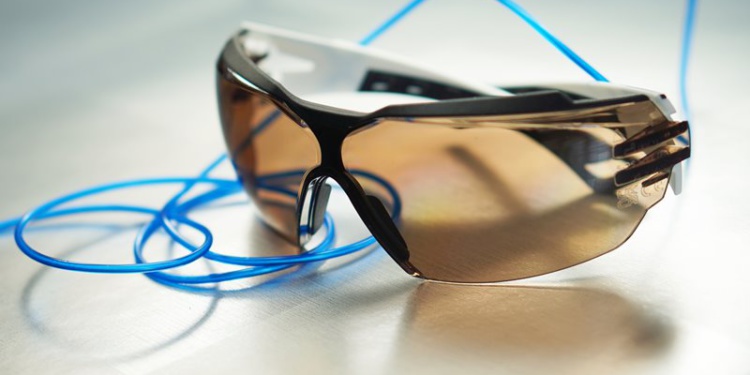 Uvex внедряет инновационную тонировку