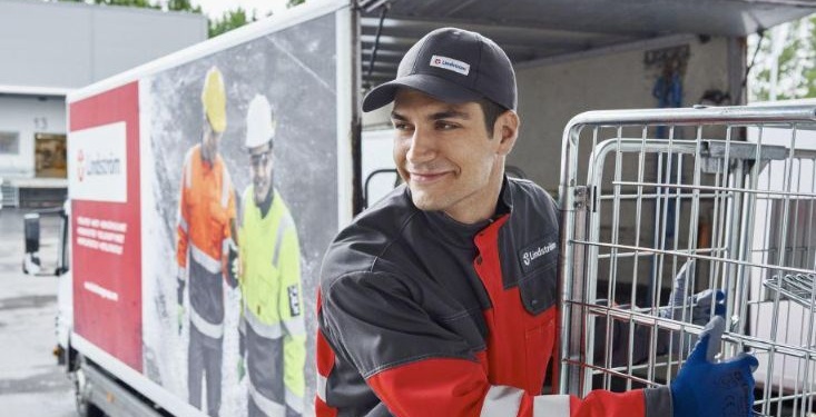 Вместо «Линдстрема» – «Линдэйли»: финская компания по аренде спецодежды продала российское подразделение