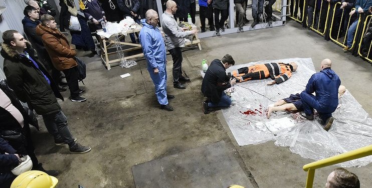 Как в жизни: сотрудников «Норникеля» учат приемам первой помощи на реалистичных манекенах российского производства