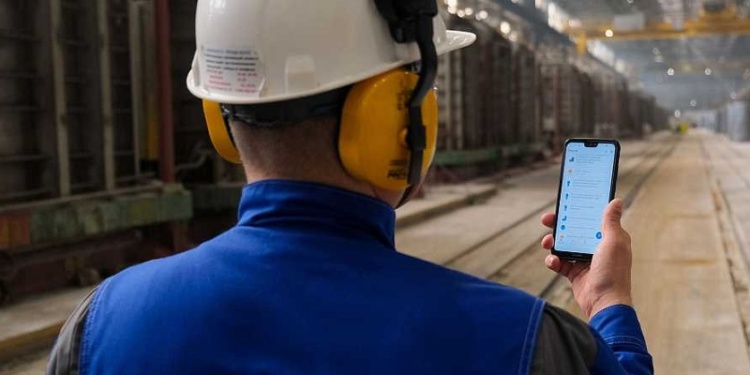 Подразделение НЛМК запустило приложение для выбора спецодежды