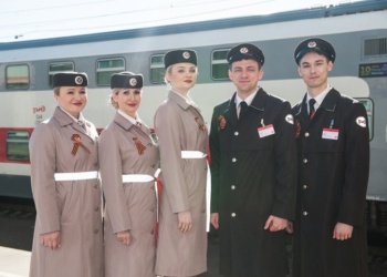 РЖД переоденет проводников