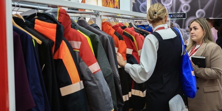 Выставка средств индивидуальной защиты на ВНОТ-2023 – фотолента