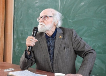 Андрей Зелинский