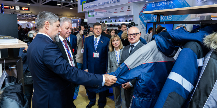 Международные выставка и форум БИОТ-2023 открылись в Москве