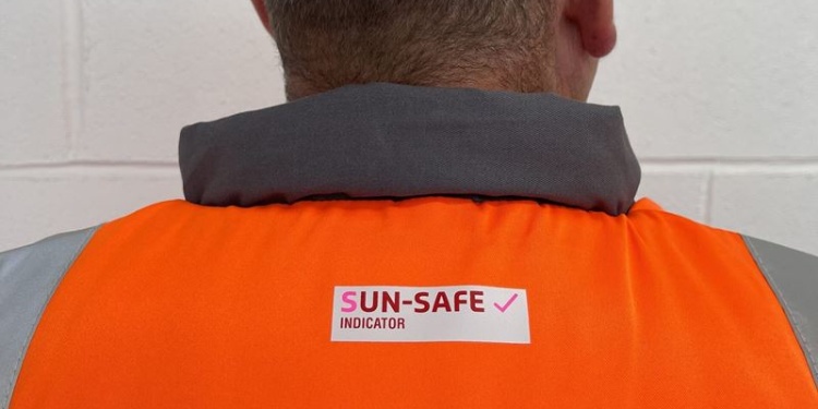 Создан индикатор для сигнальной одежды