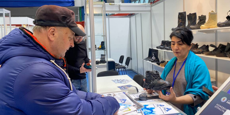 Выставка рабочей одежды в Минске – фото