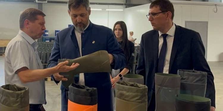 Татарская компания «Барс» запустила производство спецобуви из полиуретана