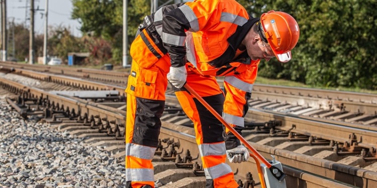 27% российских железнодорожников недовольны качеством СИЗ – опрос