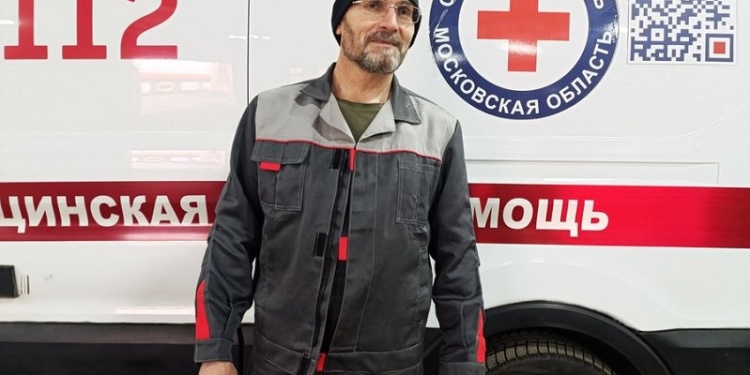 Техперсонал подмосковной скорой одели в единую спецодежду