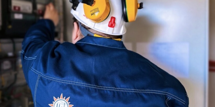 Ямальским коммунальщикам закупят спецодежду на 182,5 млн руб.