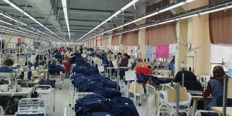Производитель спецодежды получил четыре фабрики «Глории Джинс» в Ростовской области