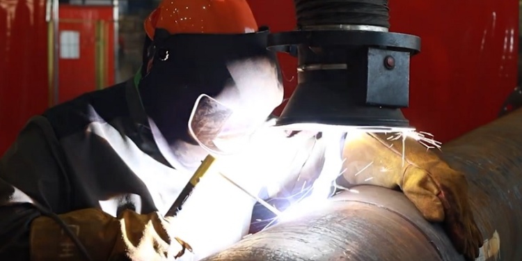 Сварщики «Алросы» переходят на усовершенствованные СИЗ