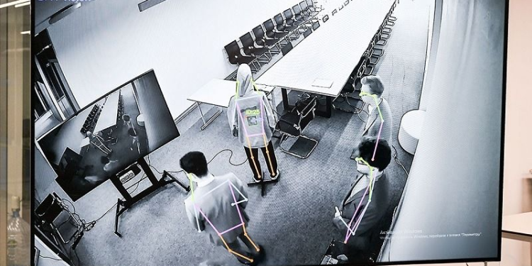 В Москве придумали невидимую краску для маркировки спецодежды