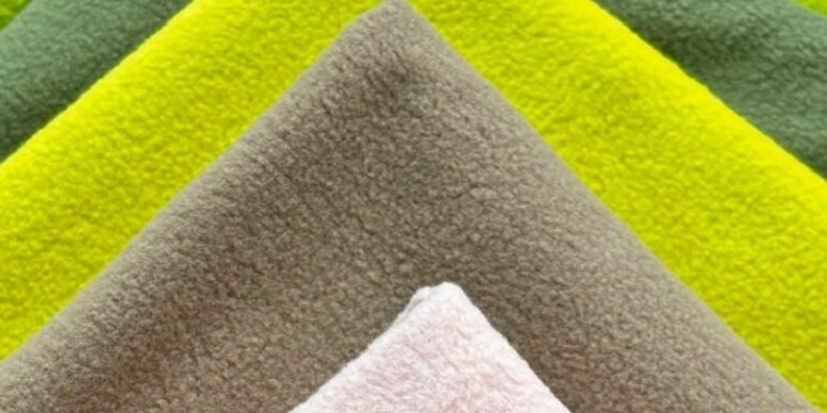 В России запустили производство микрофлиса для профессиональной одежды