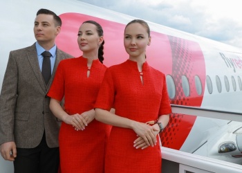 Red Wings создала новую форму для бортпроводников