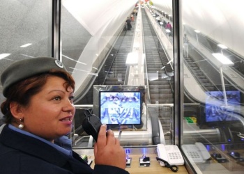 Петербургский метрополитен потратит 300 млн руб. на СИЗ и спецодежду