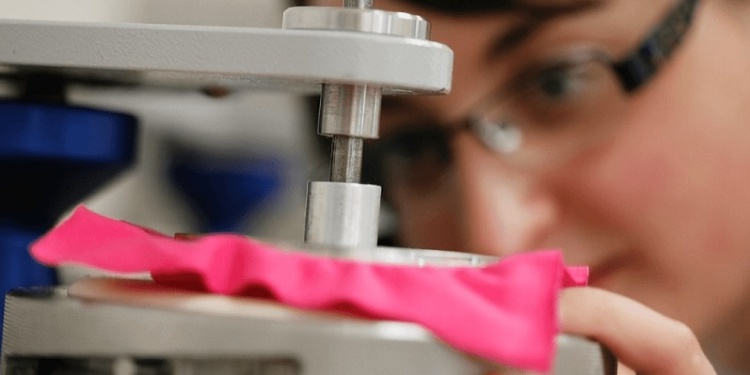 В России обновили ГОСТ по теплозащитным материалам для спецодежды