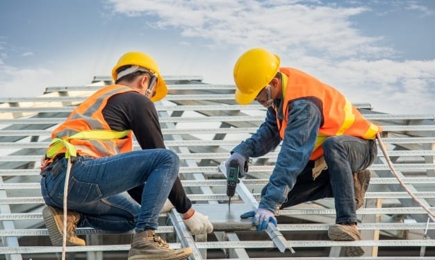 В США кровельная компания заплатит $155 тыс. за плохую защиту от падений