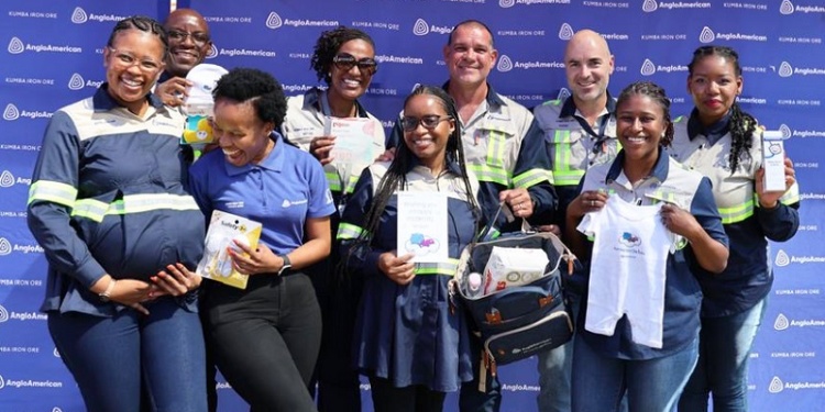 Компания из ЮАР оденет беременных сотрудниц в спецодежду индивидуального пошива