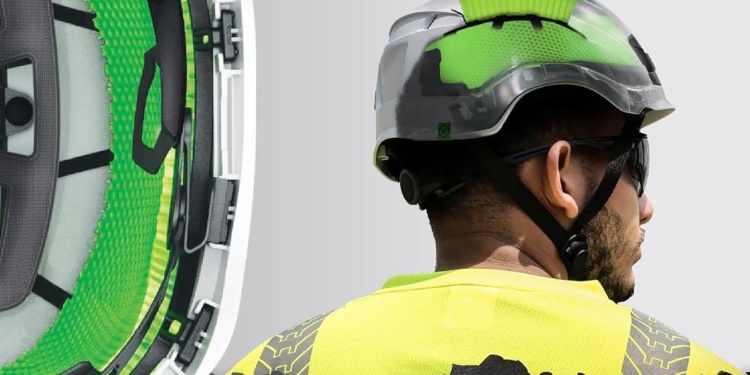 Новые стандарты на защитные каски в США и ЕС