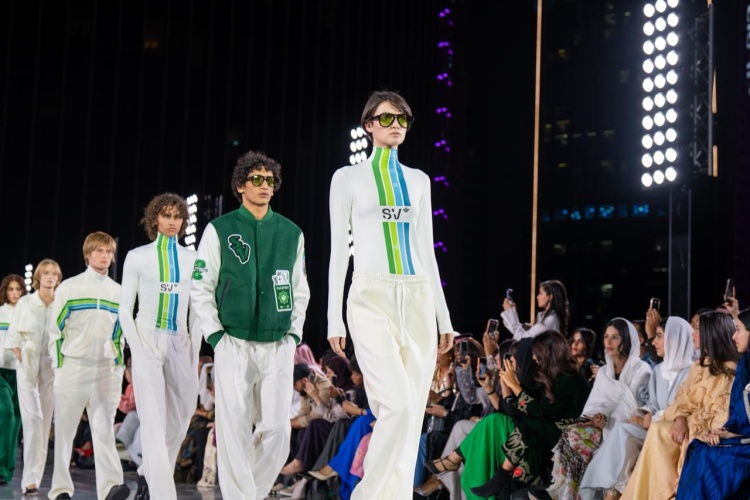 Saudia Airlines выпустила коллекцию модной одежды