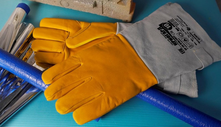 Перчатки «Криогард» для защиты от экстремально низких температур